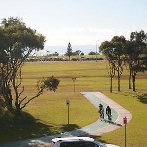 Beach Park Motel